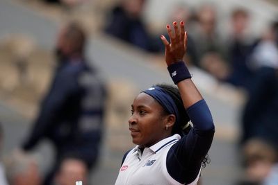 Coco Gauff eases past Dayana Yastremska to reach French Open fourth round