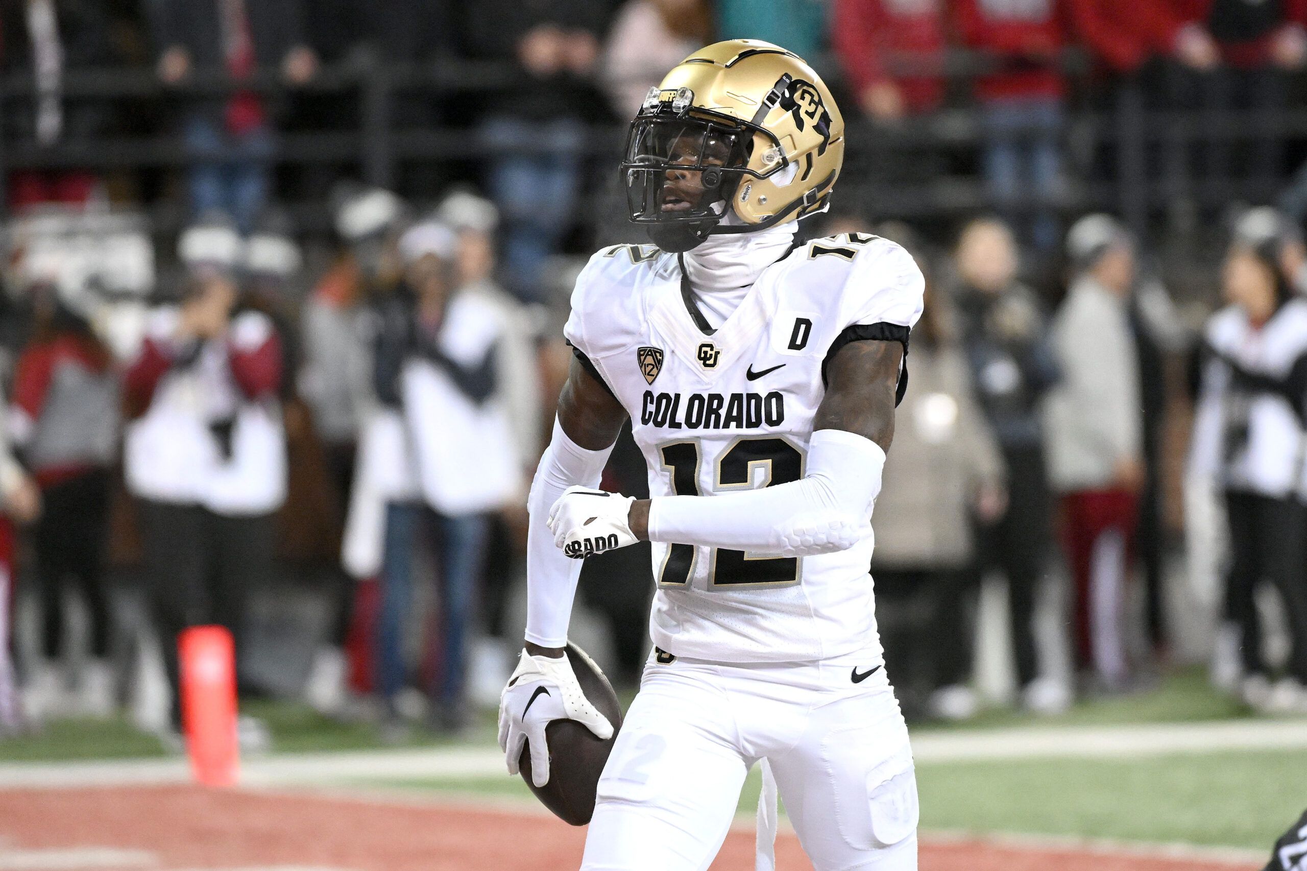 Rams land electric Colorado CB/WR Travis Hunter in…