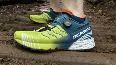 Trail running shoes vs road running shoes: what's the difference?