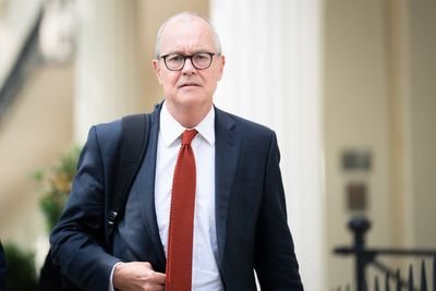 Patrick Vallance becomes the latest public servant who worked with the Tory government to back Labour
