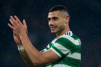 Ex-Celtic star Giorgos Giakoumakis set for £8m transfer