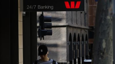 Rural Australians left up in the air as banks shut down
