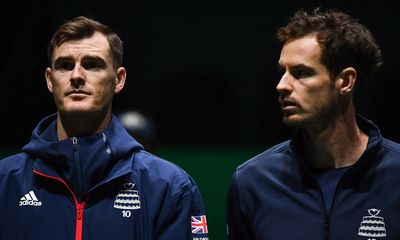 Andy Murray considering entering Wimbledon doubles with brother Jamie