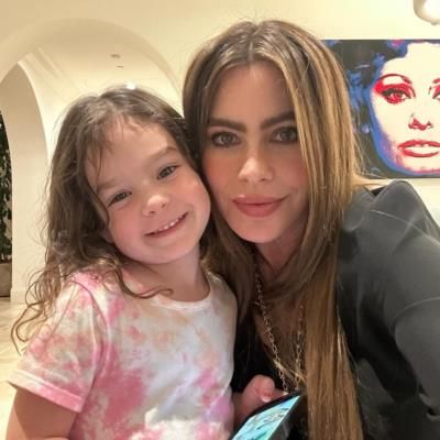 Sofia Vergara's Radiant Selfie With Young Cousin…