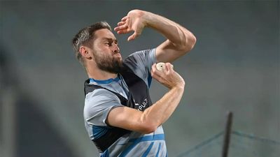 England's Chris Woakes takes break from cricket after father's death