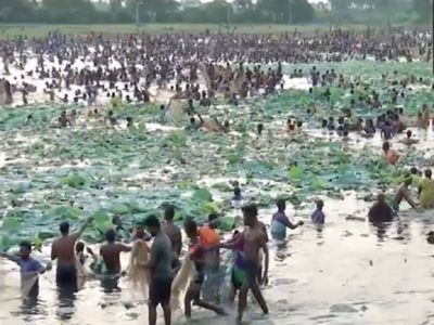 Tamil Nadu: Villagers celebrate centuries-old fishing festival in Melur