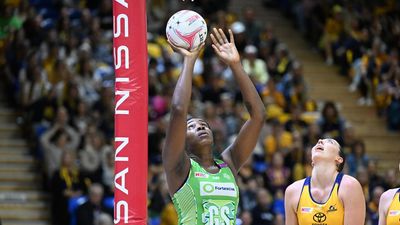 Fever squeeze out Lightning in Super Netball thriller