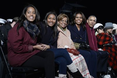 Michelle Obama mourns death of mother
