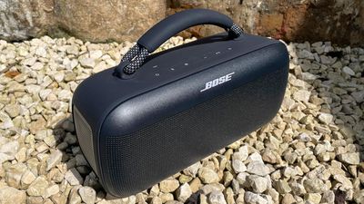 Bose SoundLink Max review: A sleek Bluetooth speaker with plenty of boom and 20-hour playback