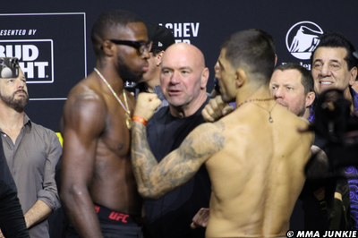 Randy Brown vs. Elizeu Zaleski dos Santos prediction, pick, start time, odds for UFC 302