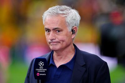 Borussia Dortmund fans boo Jose Mourinho before Champions League final