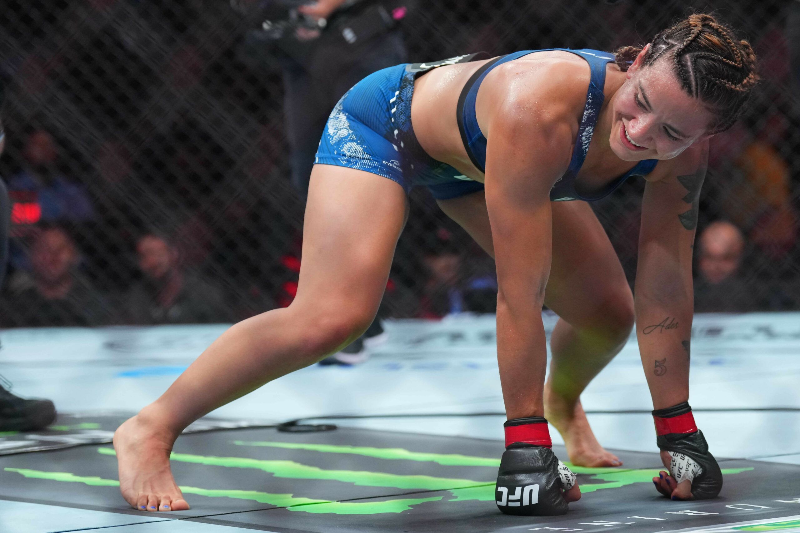 Ailin Perez def. Joselyne Edwards at UFC 302: Best…