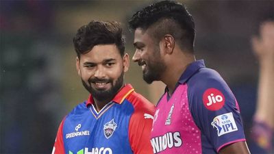 Rishabh Pant or Sanju Samson in starting XI? India legend picks his choice citing one's superior glove work