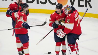 Panthers Uphold Prince of Wales Trophy Superstition After Eastern Conference Title