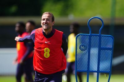 Harry Kane trains with England as he bids to return to fitness after back issue