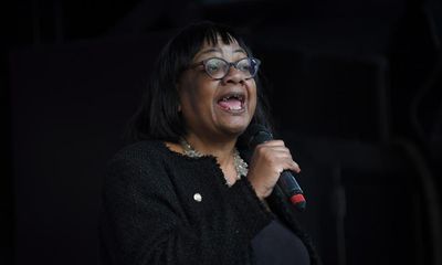 Diane Abbott still weighing options, says peer, as Labour allegedly entices leftwing MPs to leave