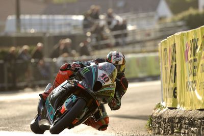 Isle of Man TT 2024: Hickman wins Superbike race after Dunlop helmet issue