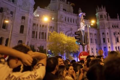 Real Madrid Celebrates 15Th Champions League Title With Fans