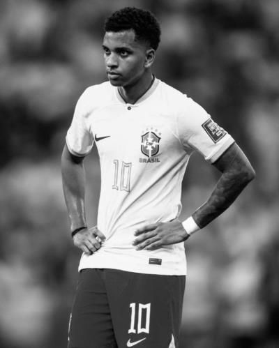 Rodrygo Goes Displays Poise And Determination In Monochrome Snapshot