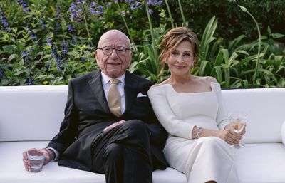 Rupert Murdoch marries for the fifth time