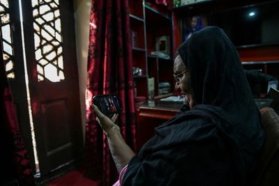 Netflix Drama Stirs Complex Past Of Pakistan's 'Courtesans'