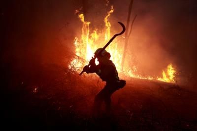 Northern California Firefighters Making Progress Against Wildfire