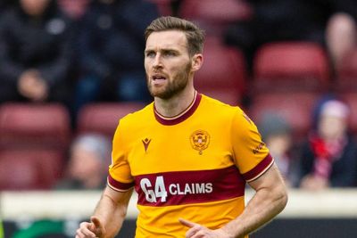 Stephen O’Donnell signs new two-year deal at Motherwell