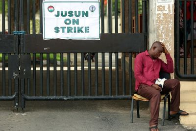 Nigeria Union Strike Shuts Power Grid, Schools, Disrupts Flights