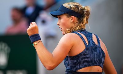 Andreeva marches into French Open quarter-finals after dismissing Gracheva