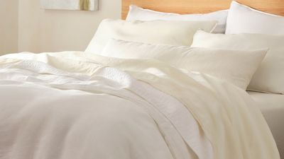How to get hotel bedding at home with advice from the pros and luxe buys