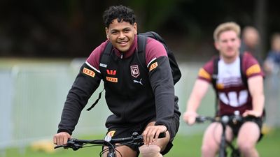 Cobbo 'could play anywhere': Slater coy on super-sub