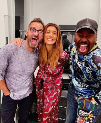 Kate Walsh And Friends Radiate Joy In Heartwarming Snapshot