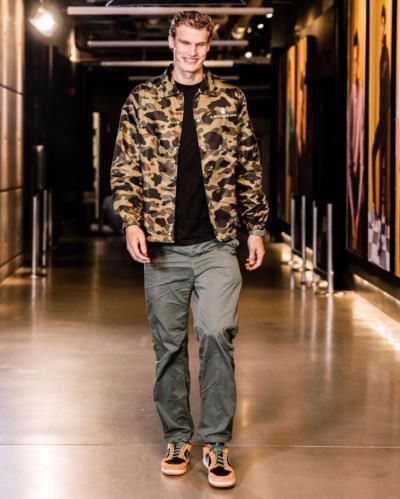 Lauri Markkanen's Dynamic Matchday: Style And Skill On Display