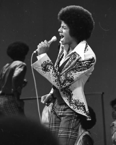 Exploring The Iconic Journey Of Michael Jackson Through Photographs