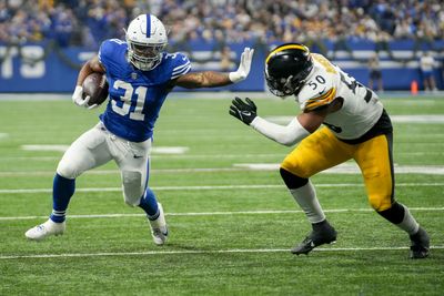 PFF projects Colts’ starting lineup on offense for 2024 season