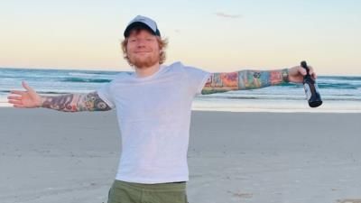 Ed Sheeran's Serenade By The Sea: A Musical Beach Moment