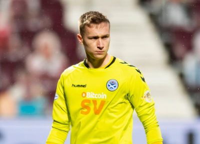 Goalkeeper told Celtic transfer would be 'great' but to target landing alternative