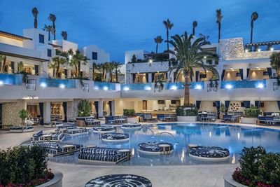 Crestron Powers Hospitality Solutions Across Las Vegas Strip