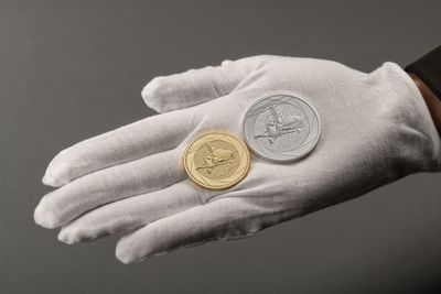 Royal Mint to expand commemorative coins business into US with £100m deal