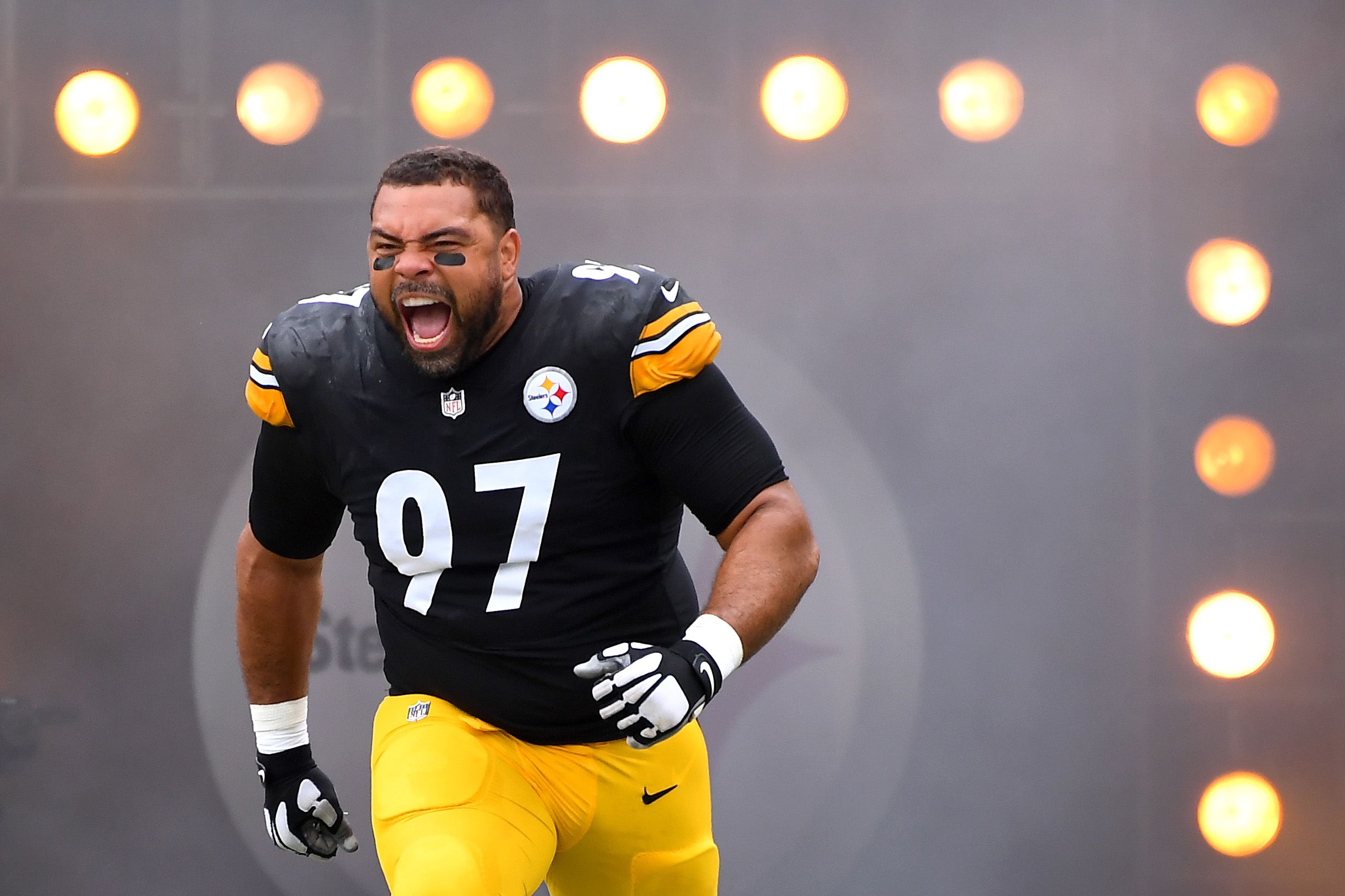 Steelers' Heyward'S Contract Demand: A Season Ending Showdown? - vcg53g4