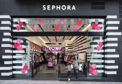 Sephora makes major expansion move to take on Ulta, Target