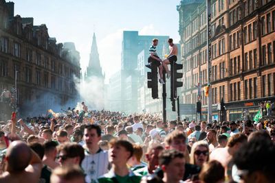 Celtic fans and Glasgow tourists refute title party 'disorder' criticism