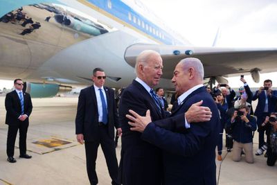 Biden suggests Bibi warring to help self