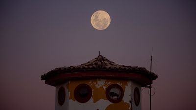 June full moon 2024: The Strawberry Moon follows the solstice