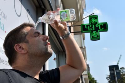 Record-Breaking Heatwave Hits Southwest, Temperatures Soar Above 100 Degrees