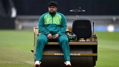 'Azam Khan doesn’t deserve to be trolled like this': Rashid Latif sympathises with under-fire Pakistan wicket-keeper