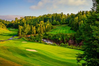 Northeast Minnesota combines great golf with unspoiled natural beauty