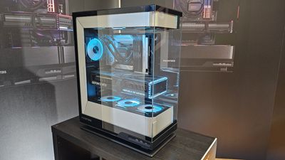 Phanteks Evolv X2 is the perfect showcase PC chassis — floating motherboard tray and recessed fans a delight