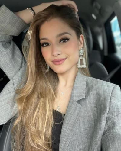 Appreciating The Radiant Beauty Of Camila Diaz Daneri In Selfies