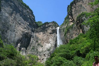Embarrassment as tourist spots secret behind China’s ‘highest waterfall’
